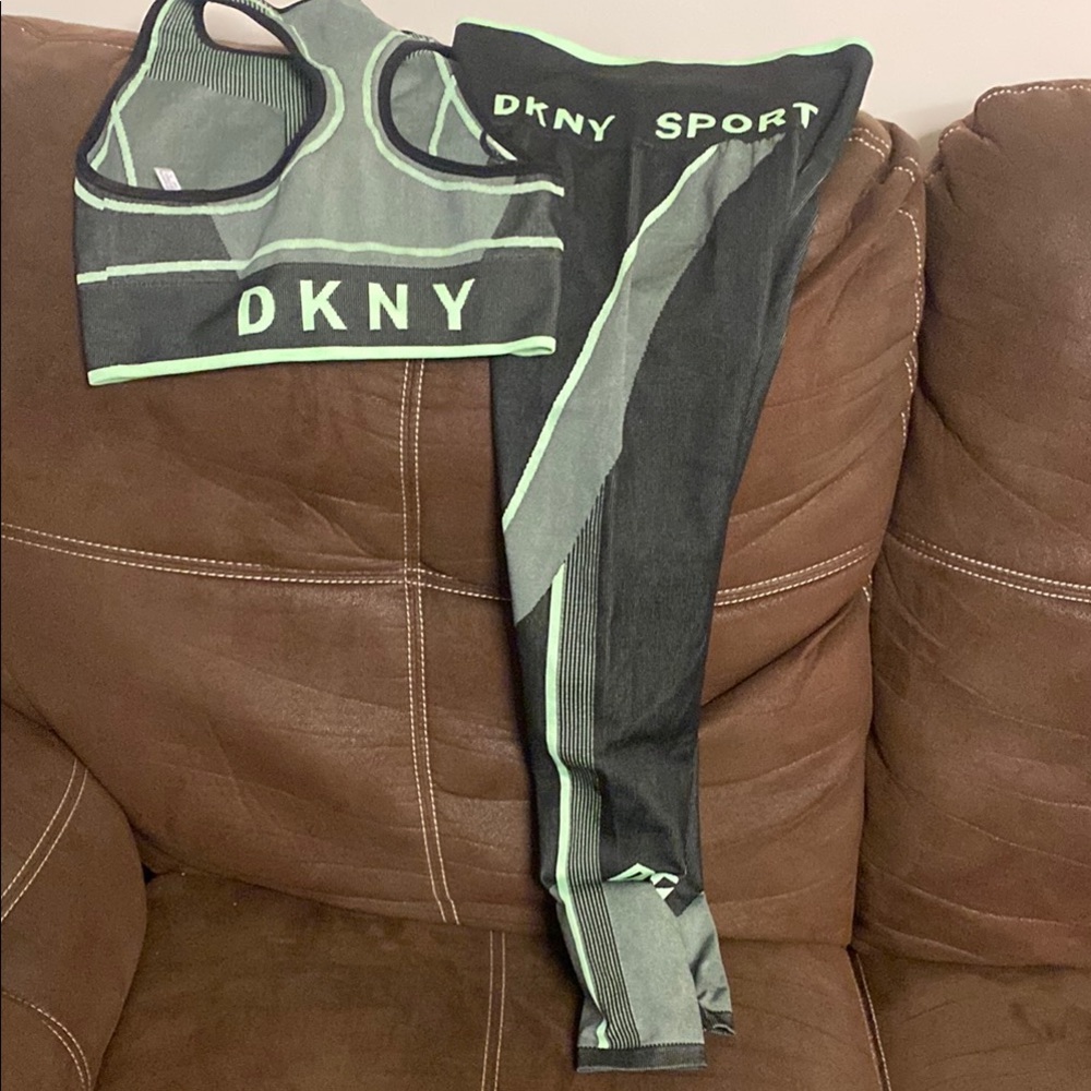 DKNY Activewear Set in Black and Mint